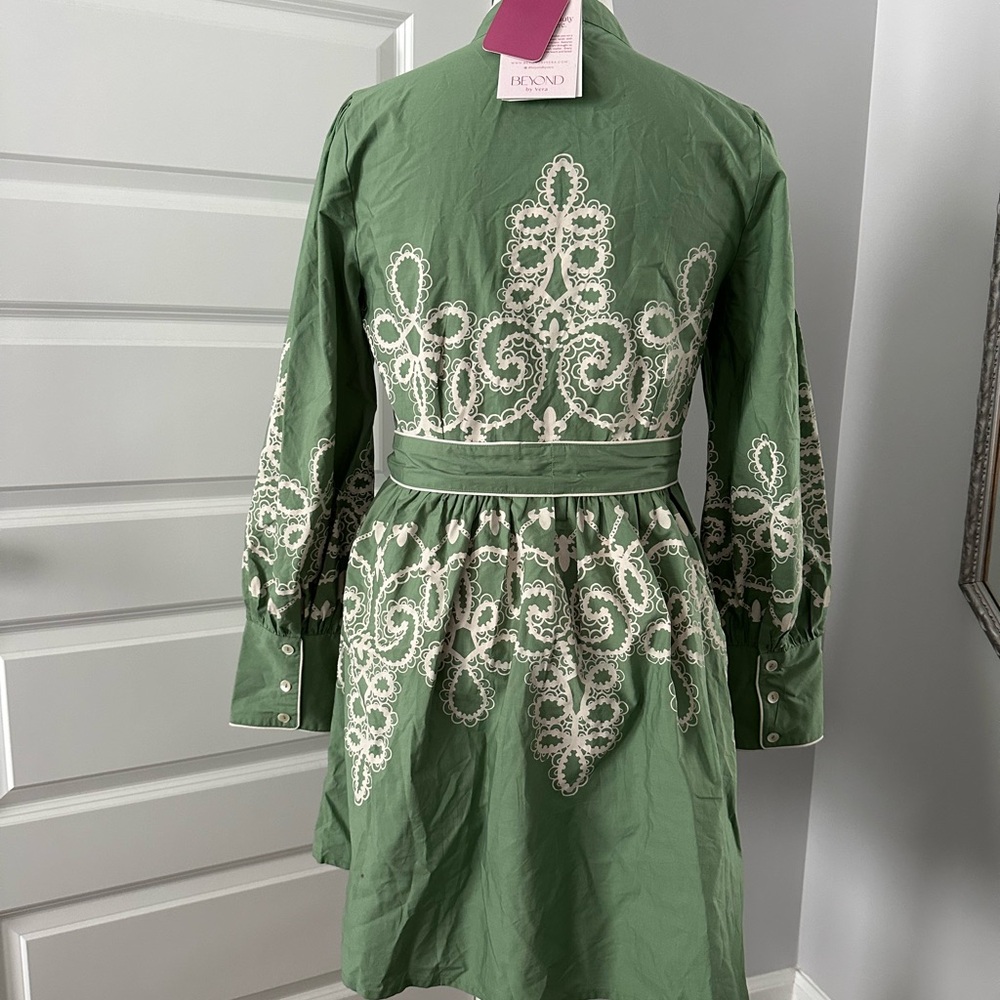 Beyond by Vera mini dress - Picture 4 of 8